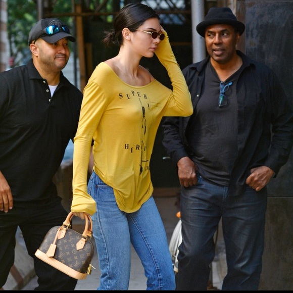 ❤️SOLD ❤️ Louis Vuitton Alma BB Crossbody - Picture 1 of 8